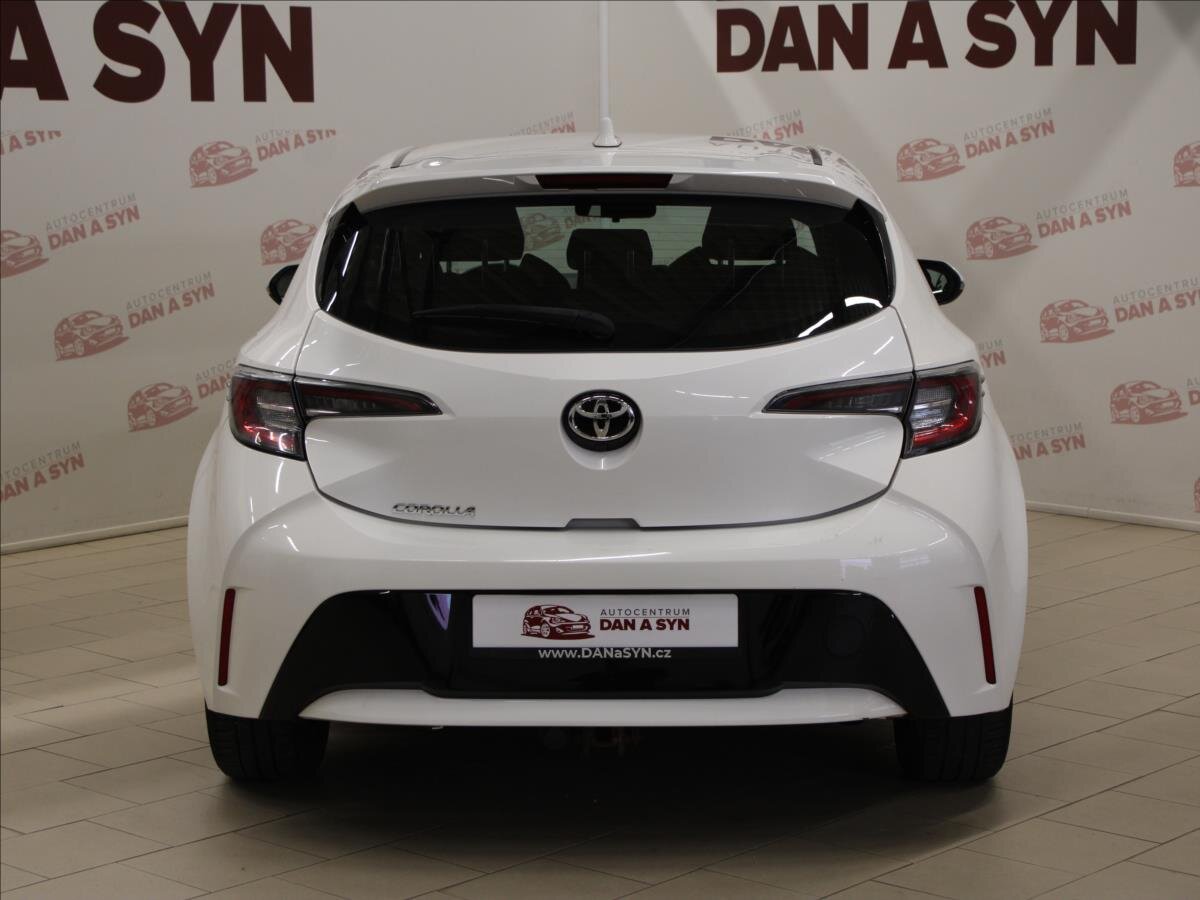 Toyota Corolla Hatchback 1,2 l 85 kw