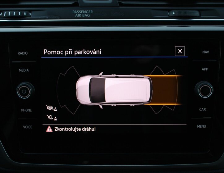 Volkswagen Touran MPV 1,5 l 110 kw