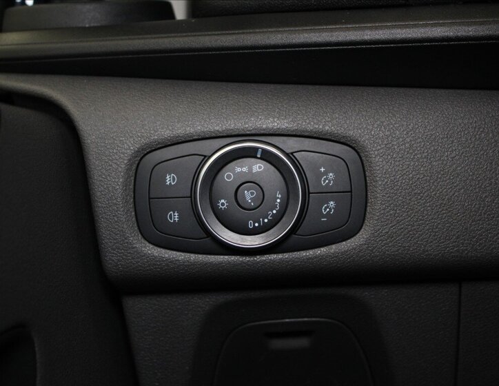 Ford Transit Custom MPV 2,0 l 95 kw