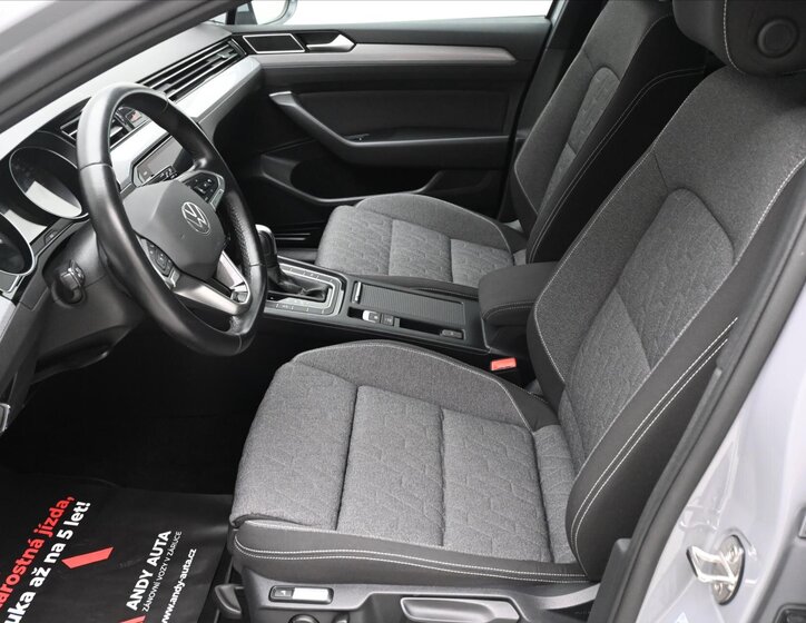 Volkswagen Passat Kombi 2,0 l 110 kw