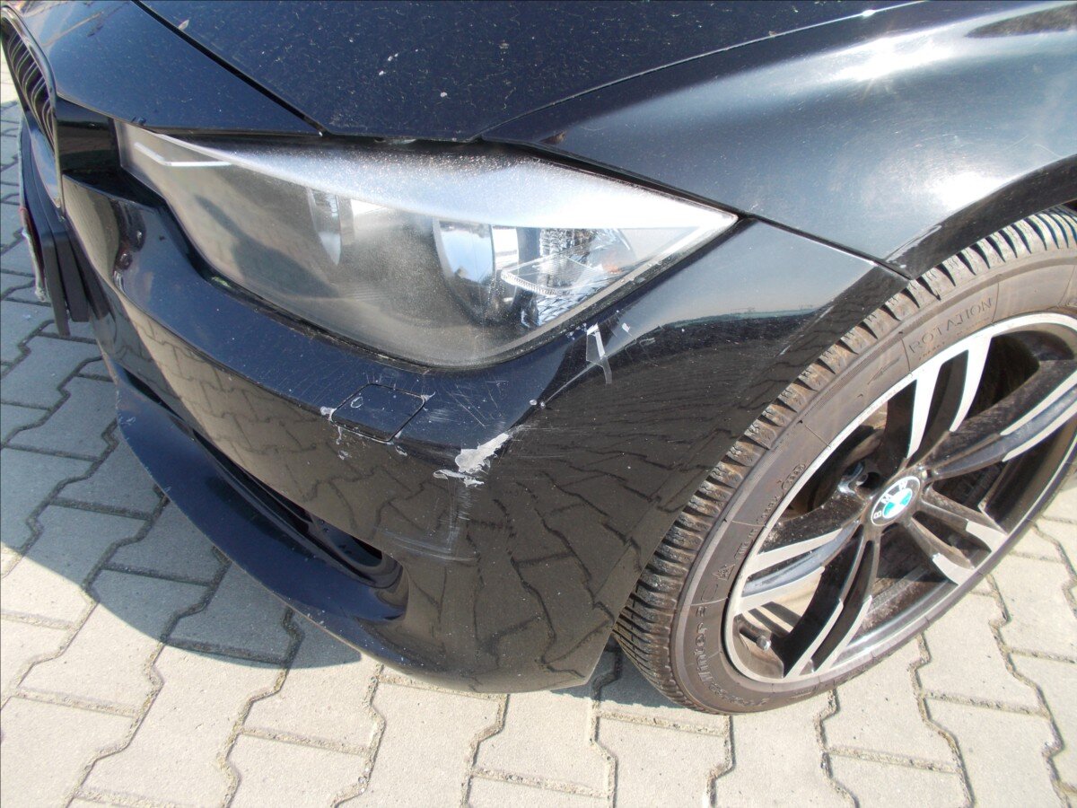 BMW Řada 3 Sedan / Limuzína 2,0 l 135 kw