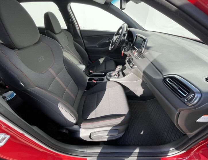 Hyundai i30 Kombi 1,6 l 100 kw