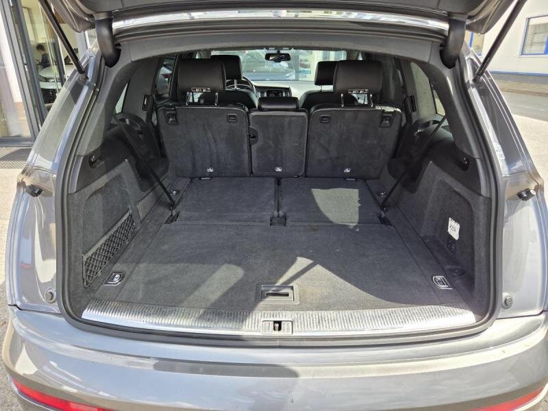 Audi Q7 SUV 4,1 l 250 kw