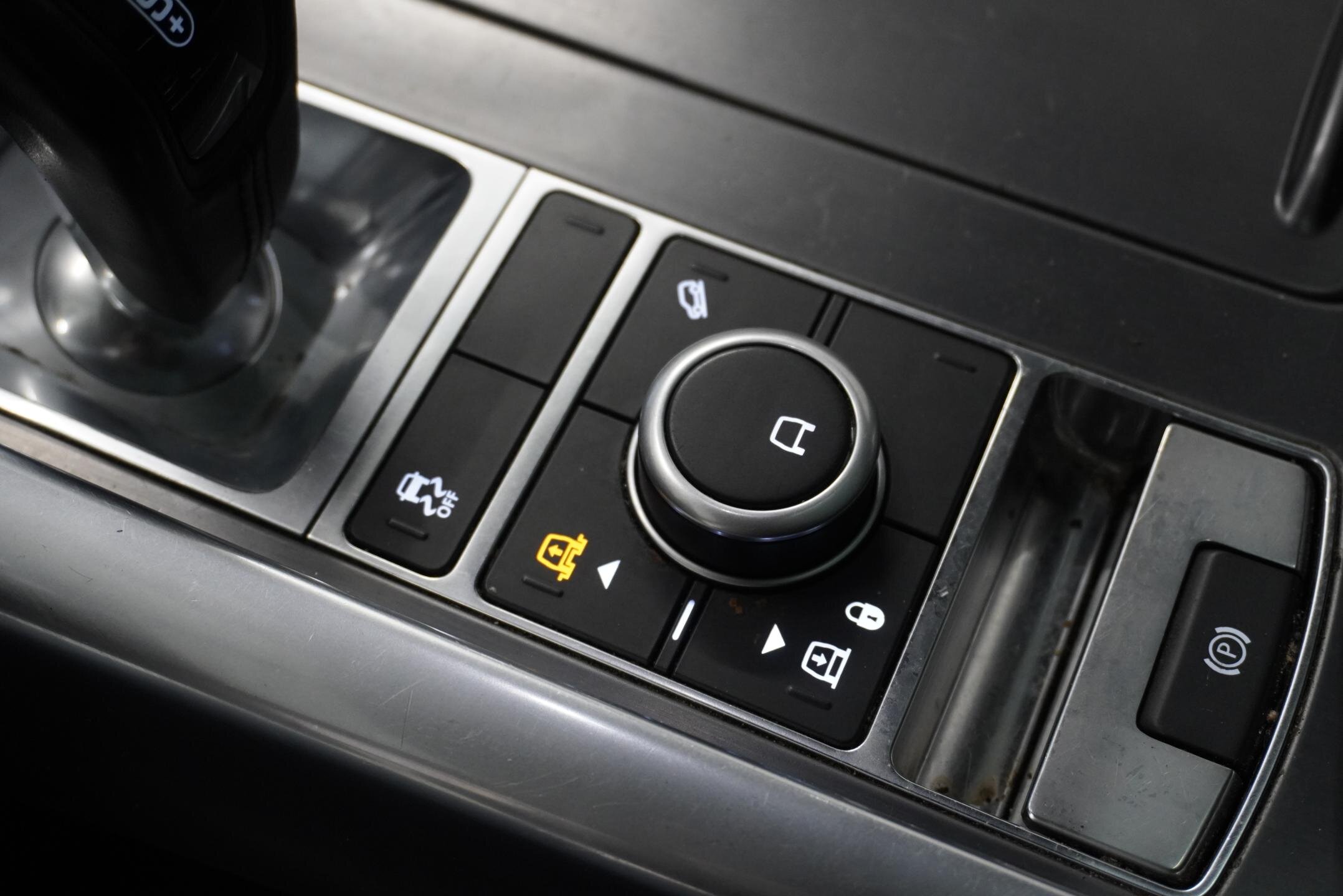 Land Rover Range Rover Sport SUV 3,0 l 225 kw