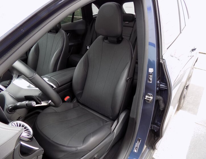 Mercedes-Benz EQE 13