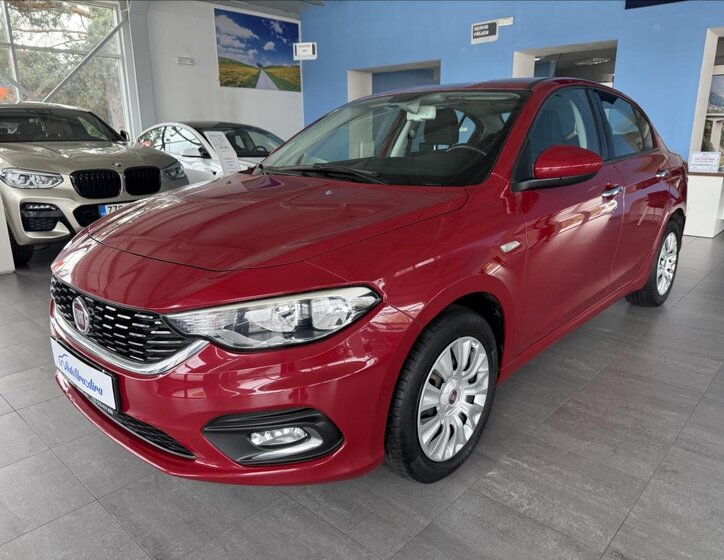 Fiat Tipo Sedan / Limuzína 1,4 l 70 kw