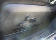 Mercedes-Benz Třídy E 30