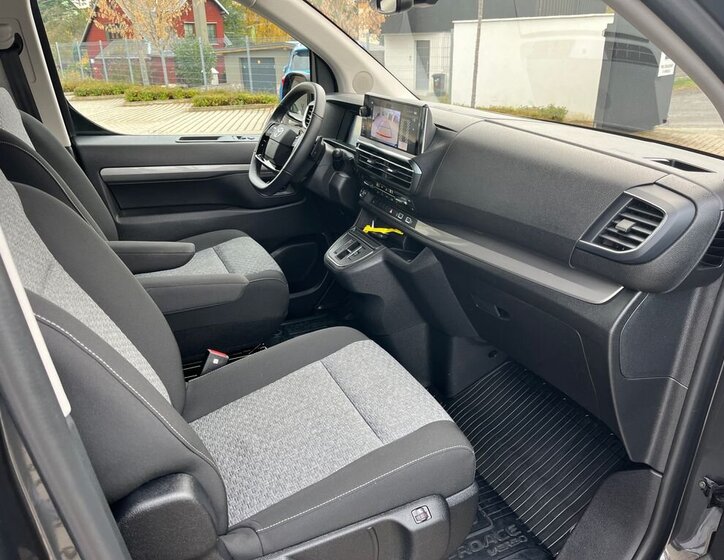 Toyota ProAce Verso 17
