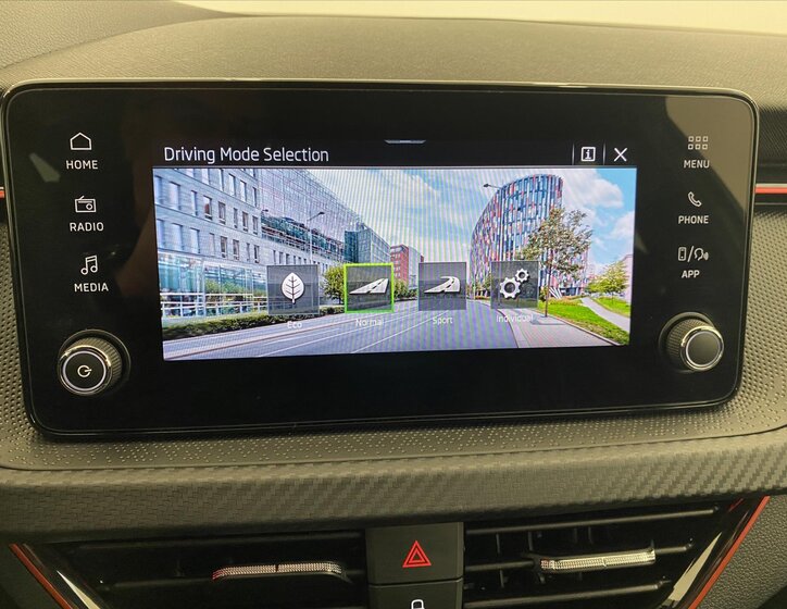 Škoda Scala Hatchback 999,0 85 kw