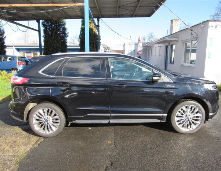 Ford Edge SUV 2,0 l 175 kw