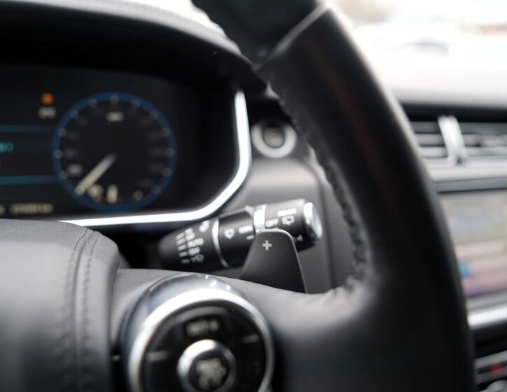 Land Rover Range Rover SUV 3,0 l 190 kw