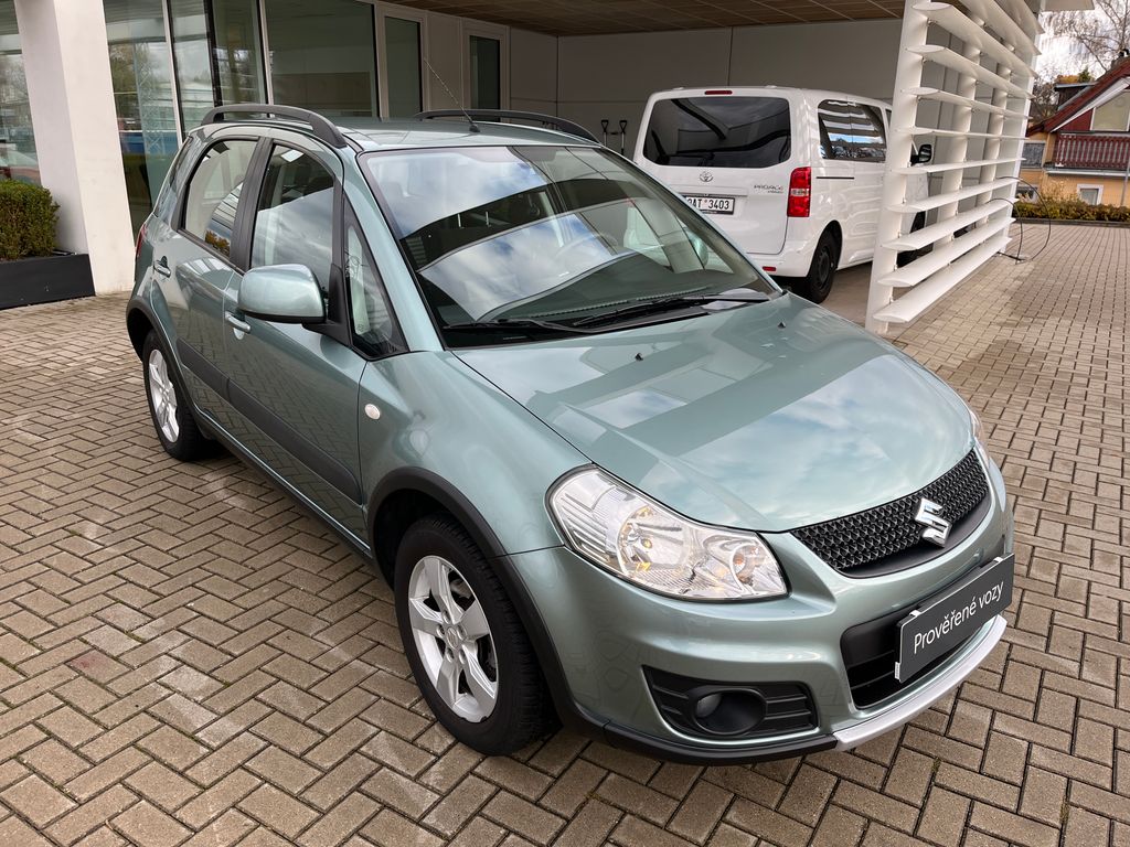 Suzuki SX4