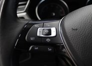 Volkswagen Touran Kombi 1,5 l 110 kw
