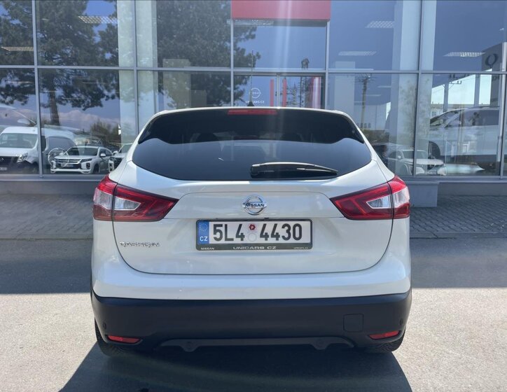 Nissan Qashqai SUV / Terénní 1,2 l 85 kw