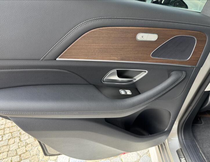 Mercedes-Benz GLE 24