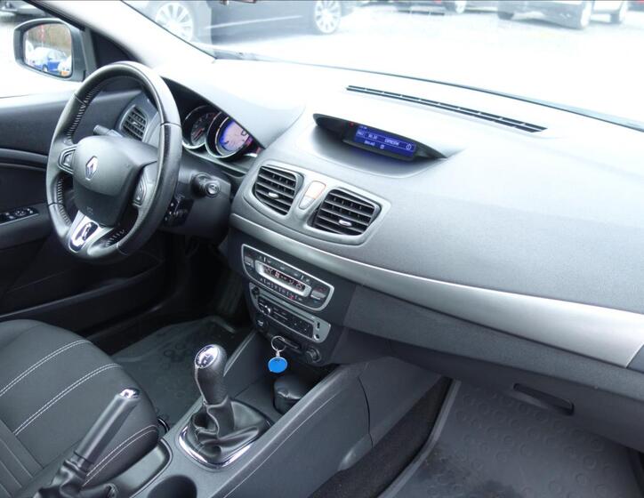 Renault Fluence 12