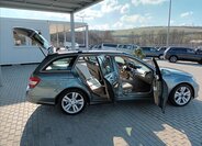 Mercedes-Benz Třídy C Kombi 2,1 l 100 kw
