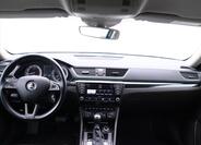 Škoda Superb 33