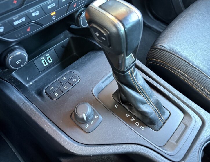 Ford Ranger Pick-up 2,0 l 157 kw