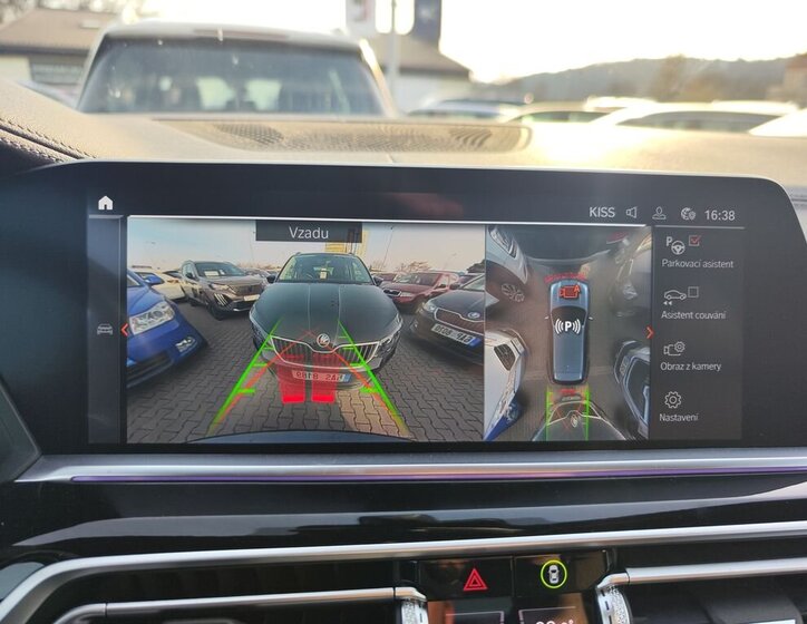 BMW X5 SUV / Terénní 3,0 l 250 kw