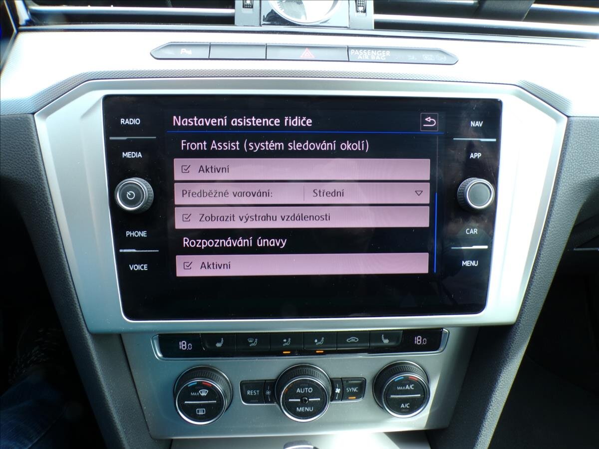 Volkswagen Passat Kombi 2,0 l 110 kw