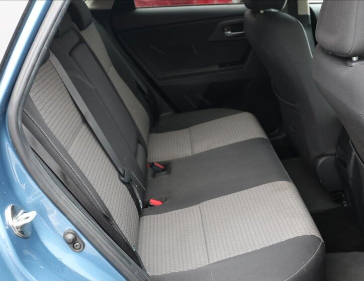 Toyota Auris Kombi 1,6 l 97 kw