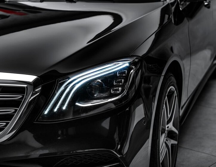 Mercedes-Benz Třídy S 8