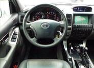 Toyota Land Cruiser 31