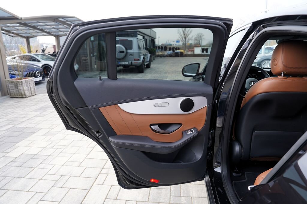 Mercedes-Benz GLC SUV / Terénní 2,0 l 143 kw