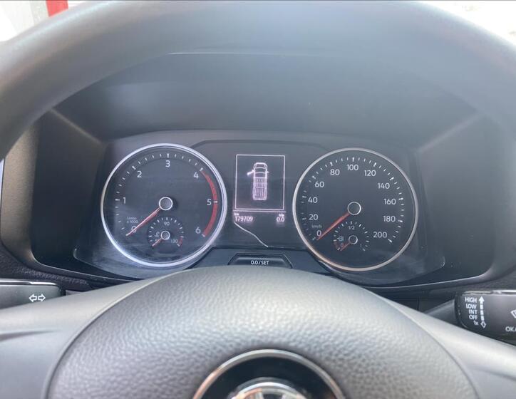 Volkswagen Crafter 14