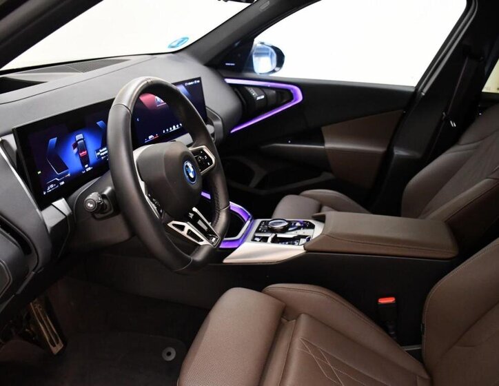 BMW X3 SUV / Terénní 2,0 l 220 kw