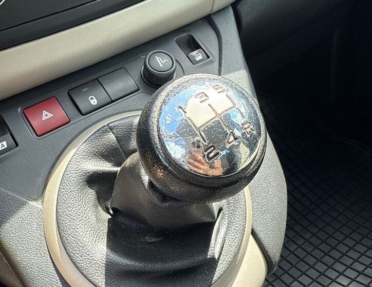 Peugeot Partner Tepee 21