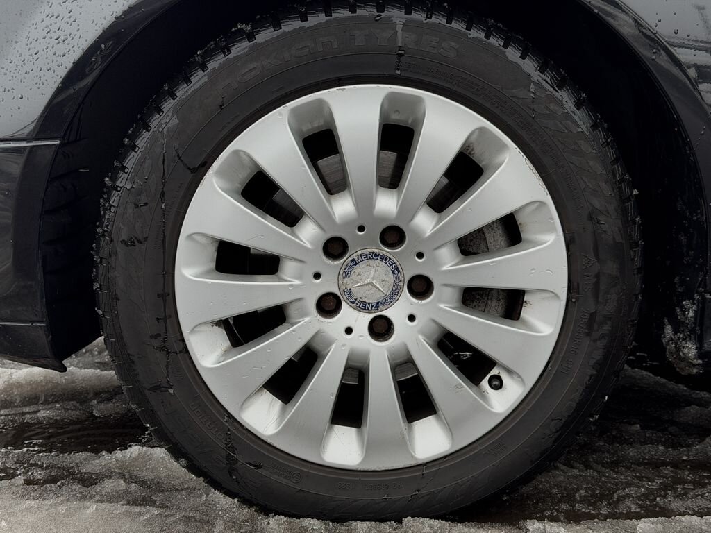 Mercedes-Benz Třídy C Sedan 1,8 l 135 kw