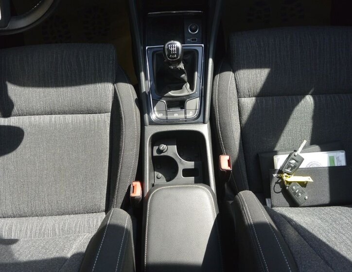 Škoda Karoq SUV / Terénní 2,0 l 110 kw