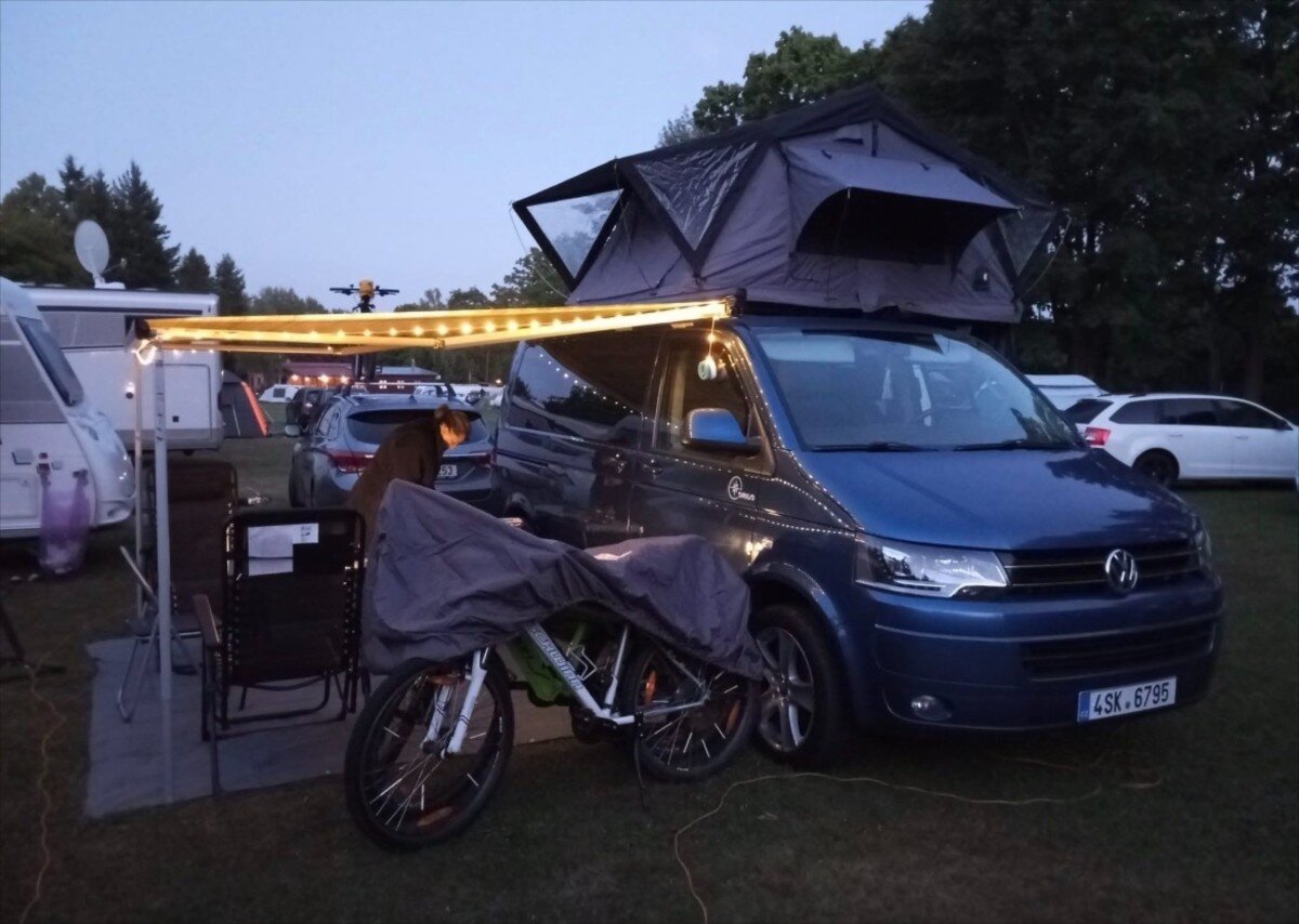 Volkswagen Caravelle VAN / Minibus 0,0 103 kw