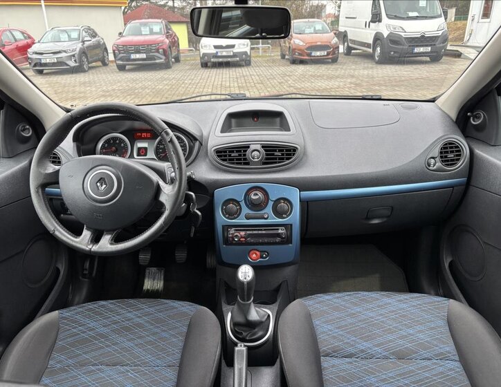 Renault Clio Hatchback 1,1 l 55 kw