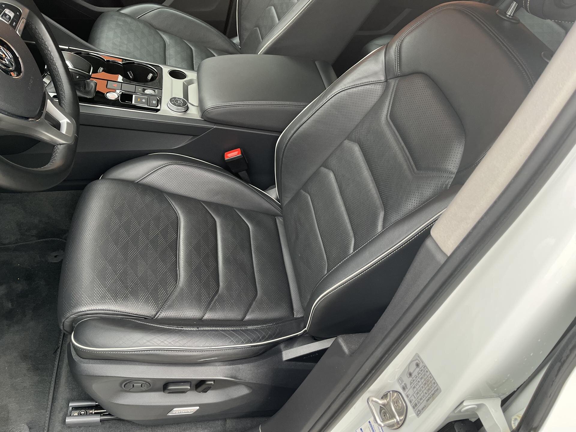 Volkswagen Touareg SUV 3,0 l 210 kw