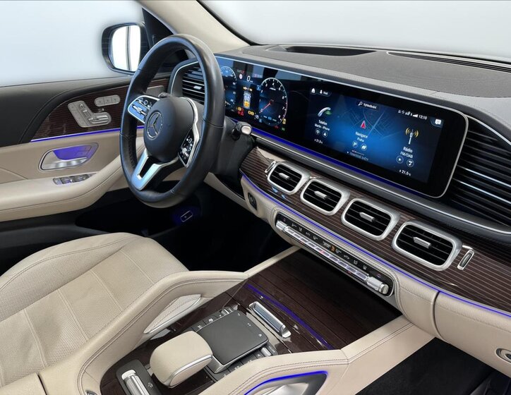 Mercedes-Benz GLE 18