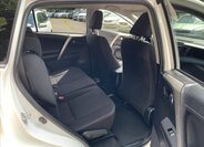 Toyota RAV4 16