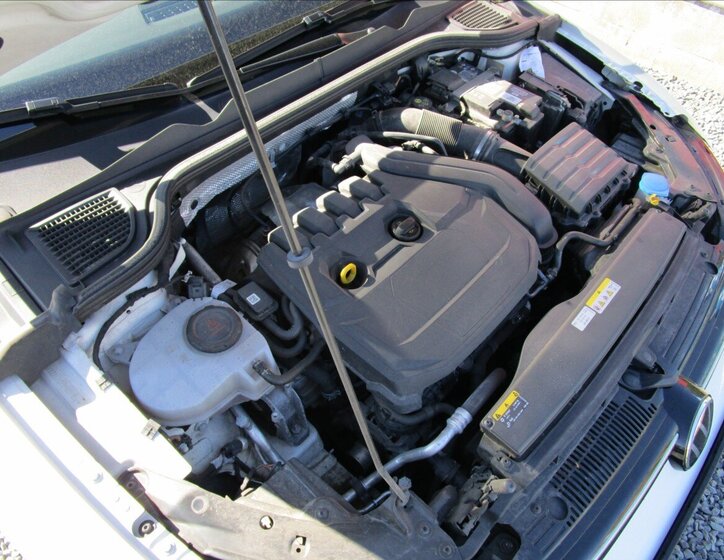 Volkswagen Golf Hatchback 1,5 l 110 kw