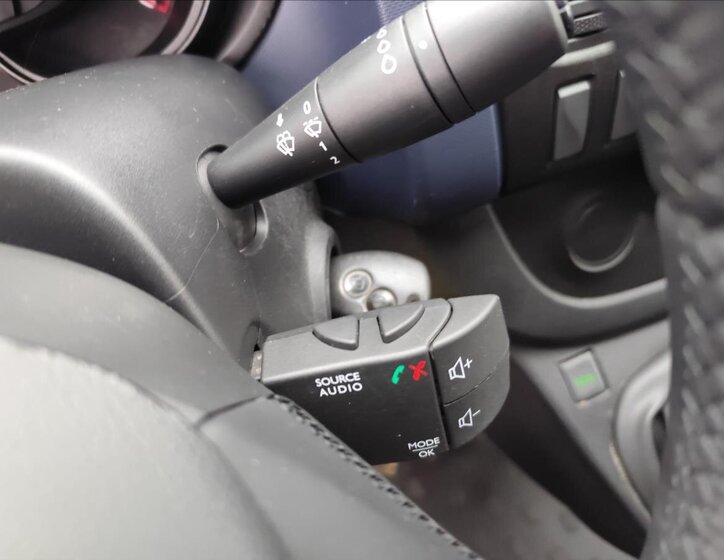 Opel Vivaro Ostatní 1,6 l 89 kw