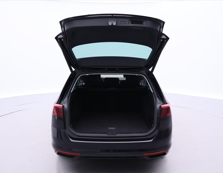 Volkswagen Passat Kombi 2,0 l 147 kw