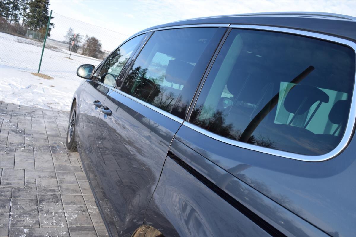 Seat Alhambra Kombi 2,0 l 135 kw