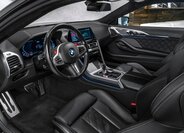 BMW M8 Kupé 4,4 l 460 kw