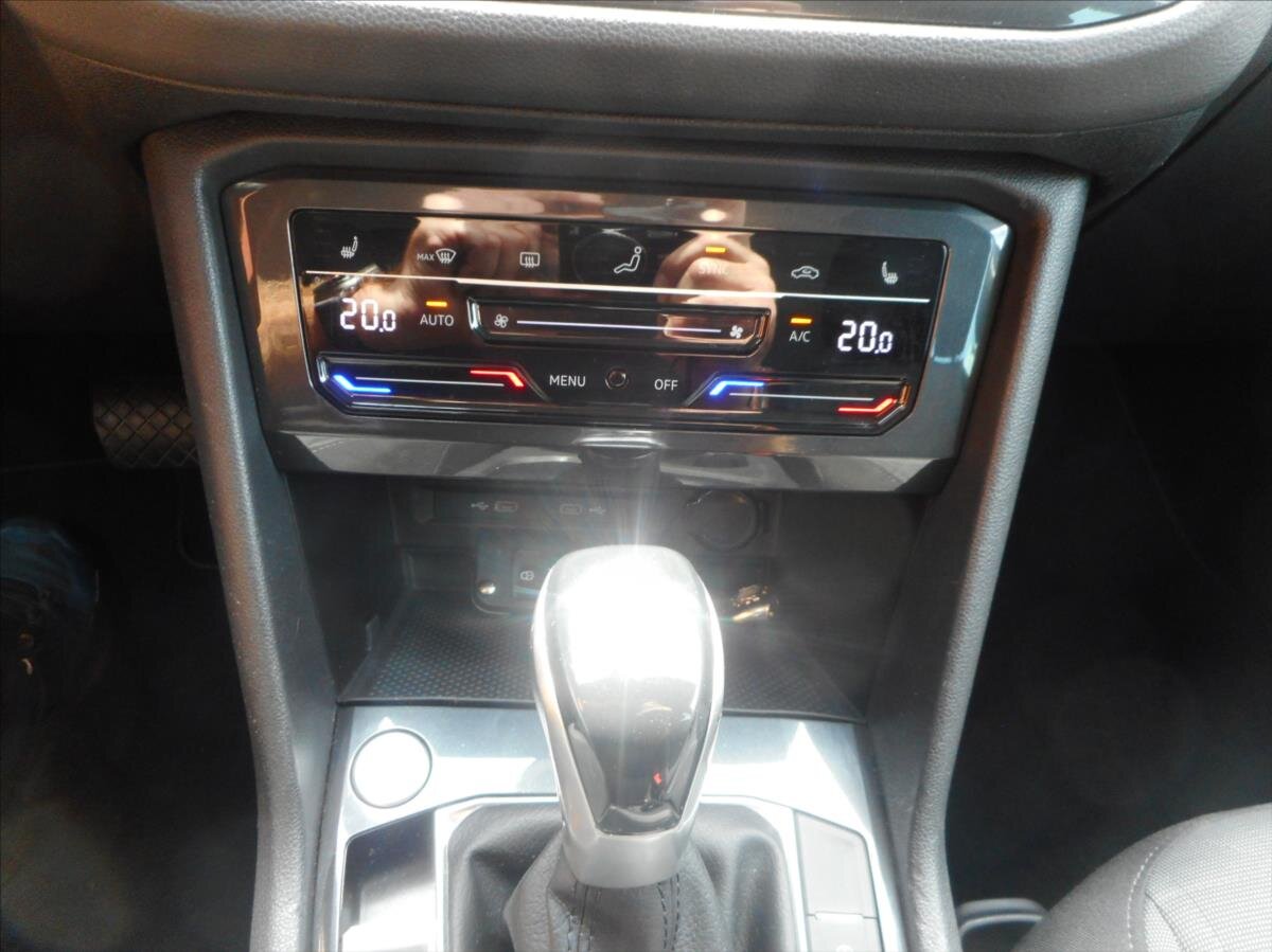 Volkswagen Tiguan SUV / Terénní 1,5 l 110 kw