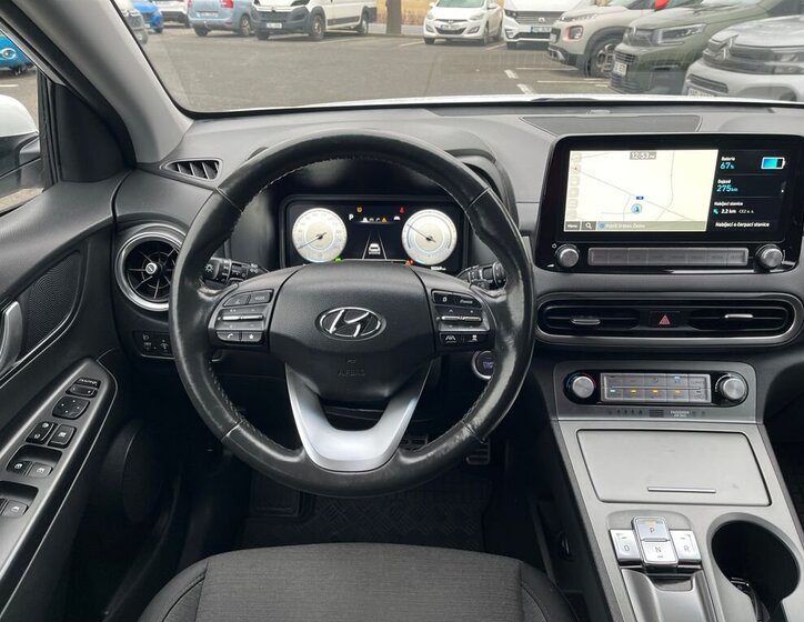Hyundai Kona 9