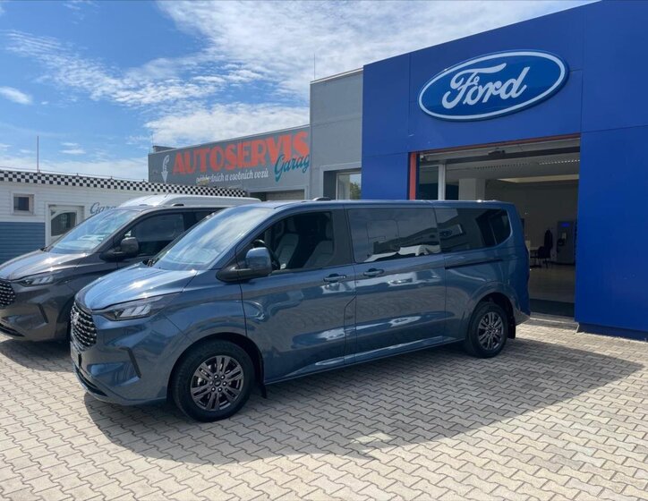 Ford Tourneo Custom Kombi 2,0 l 110 kw