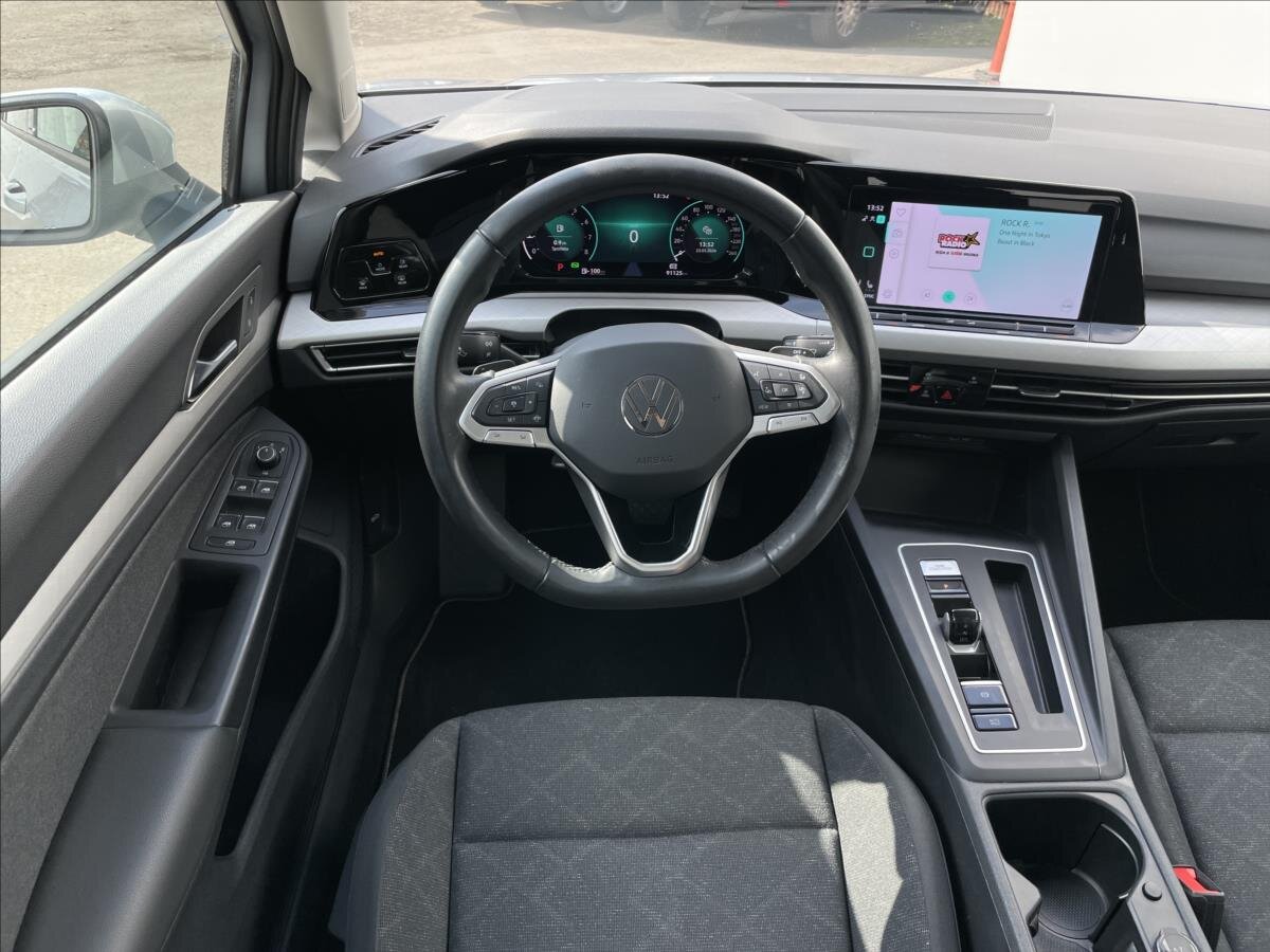 Volkswagen Golf Kombi 1,5 l 110 kw