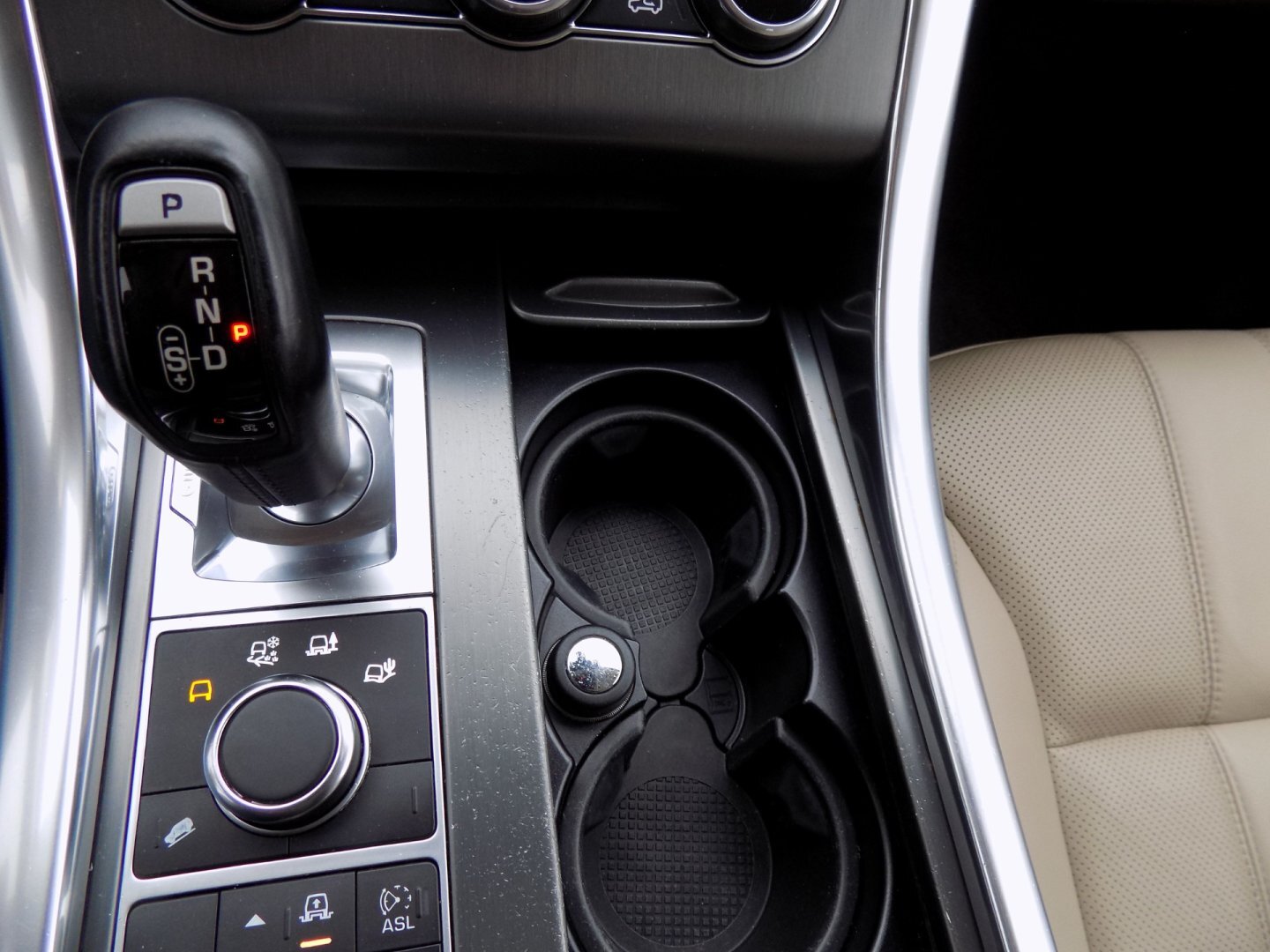 Land Rover Range Rover Sport SUV 3,0 l 190 kw