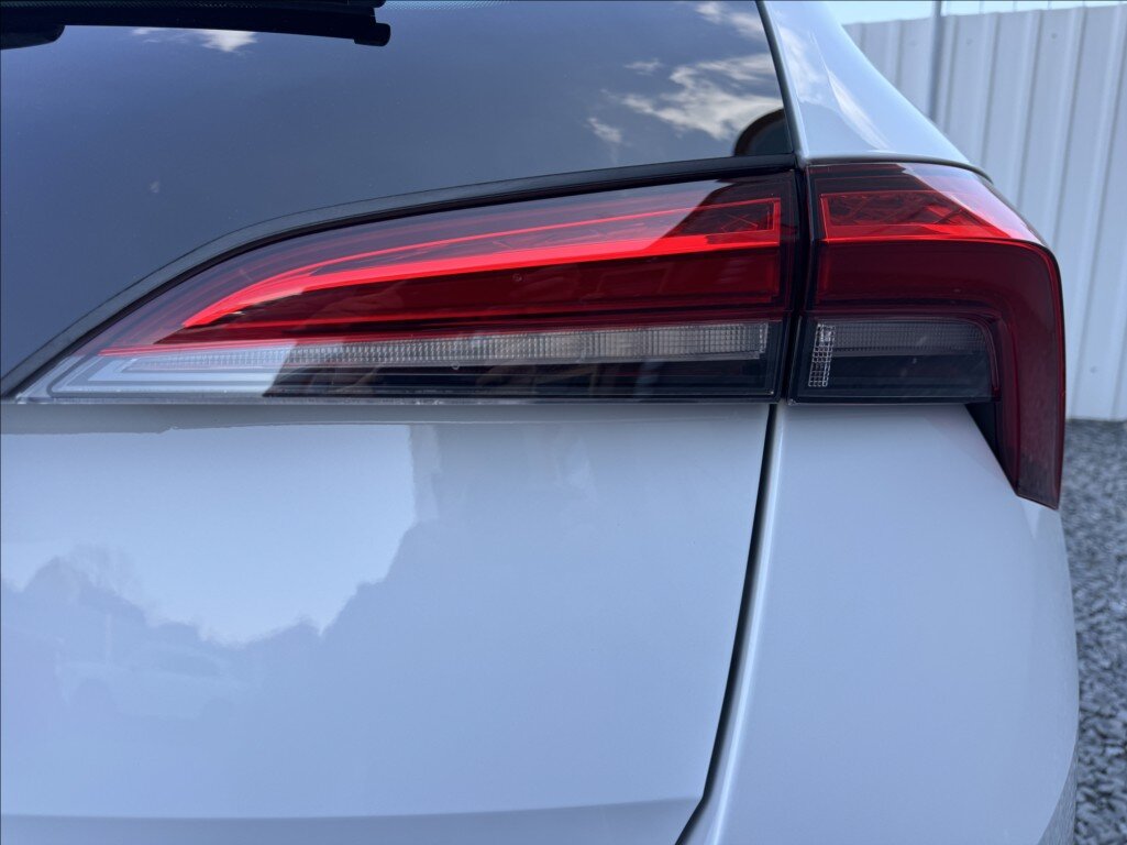 Škoda Scala Hatchback 1,5 l 110 kw